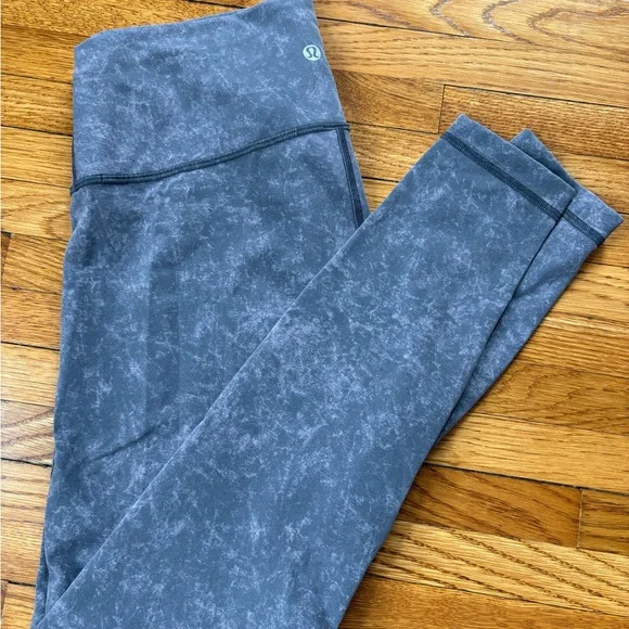 Lululemon Leggings Size 10 - Picture 1 of 7